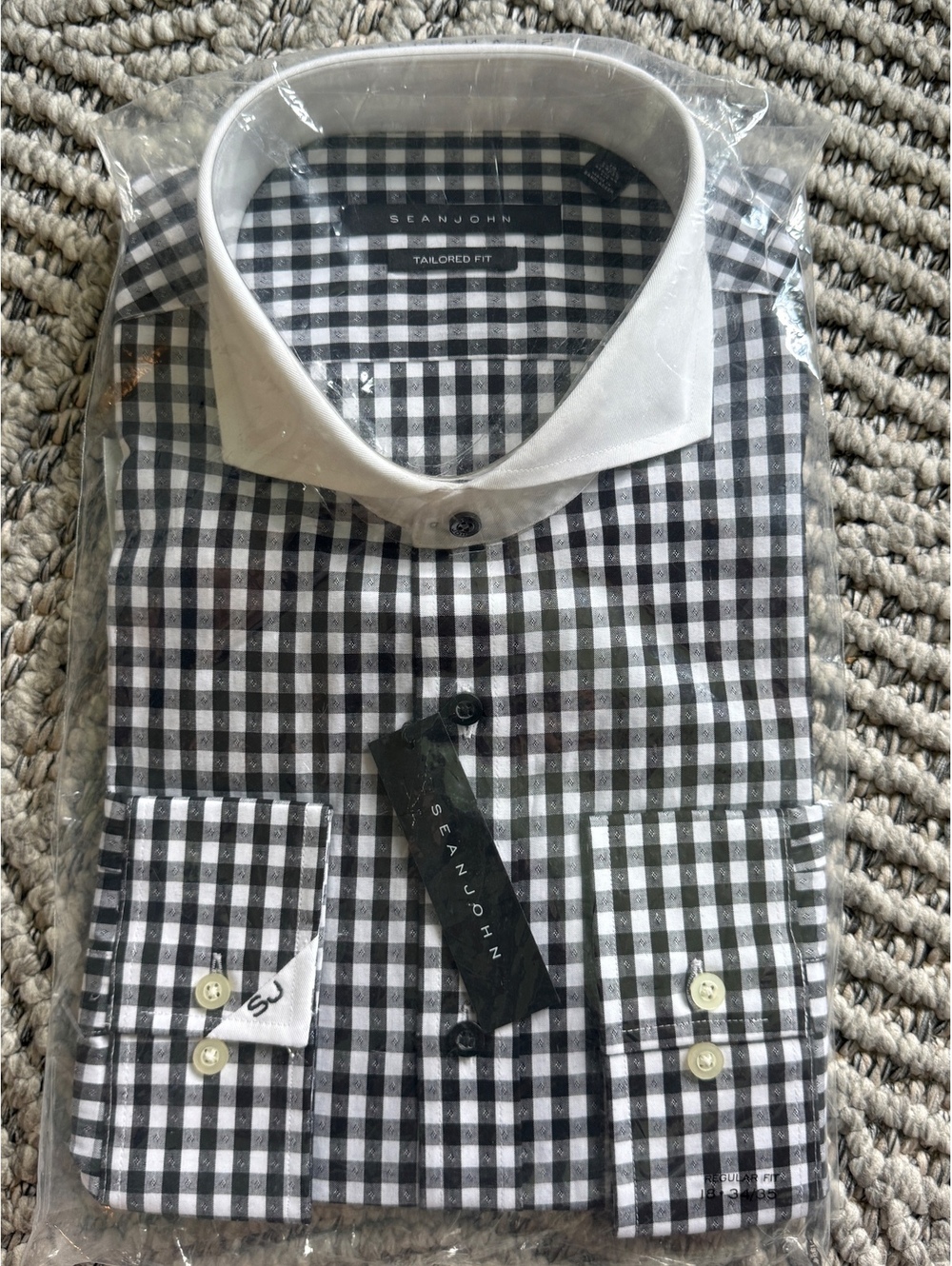 NWT Sean John Black and White Gingham Dress Shirt Size 18 34-35